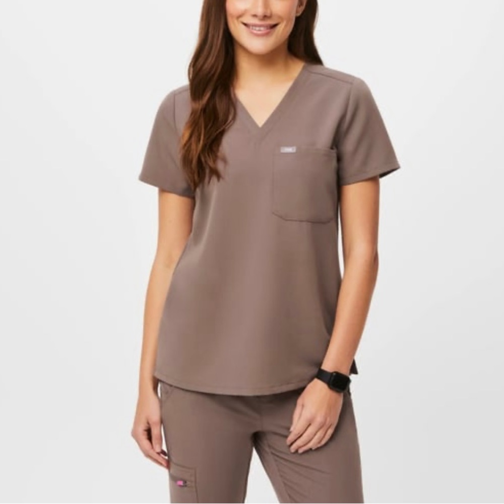 Figs Women's Scrub Top in Taupe